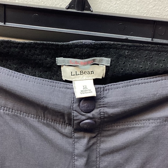 L.L. Bean Women’s Granite Vista Trekking Pants, Mid-Rise Straight - Picture 3 of 5